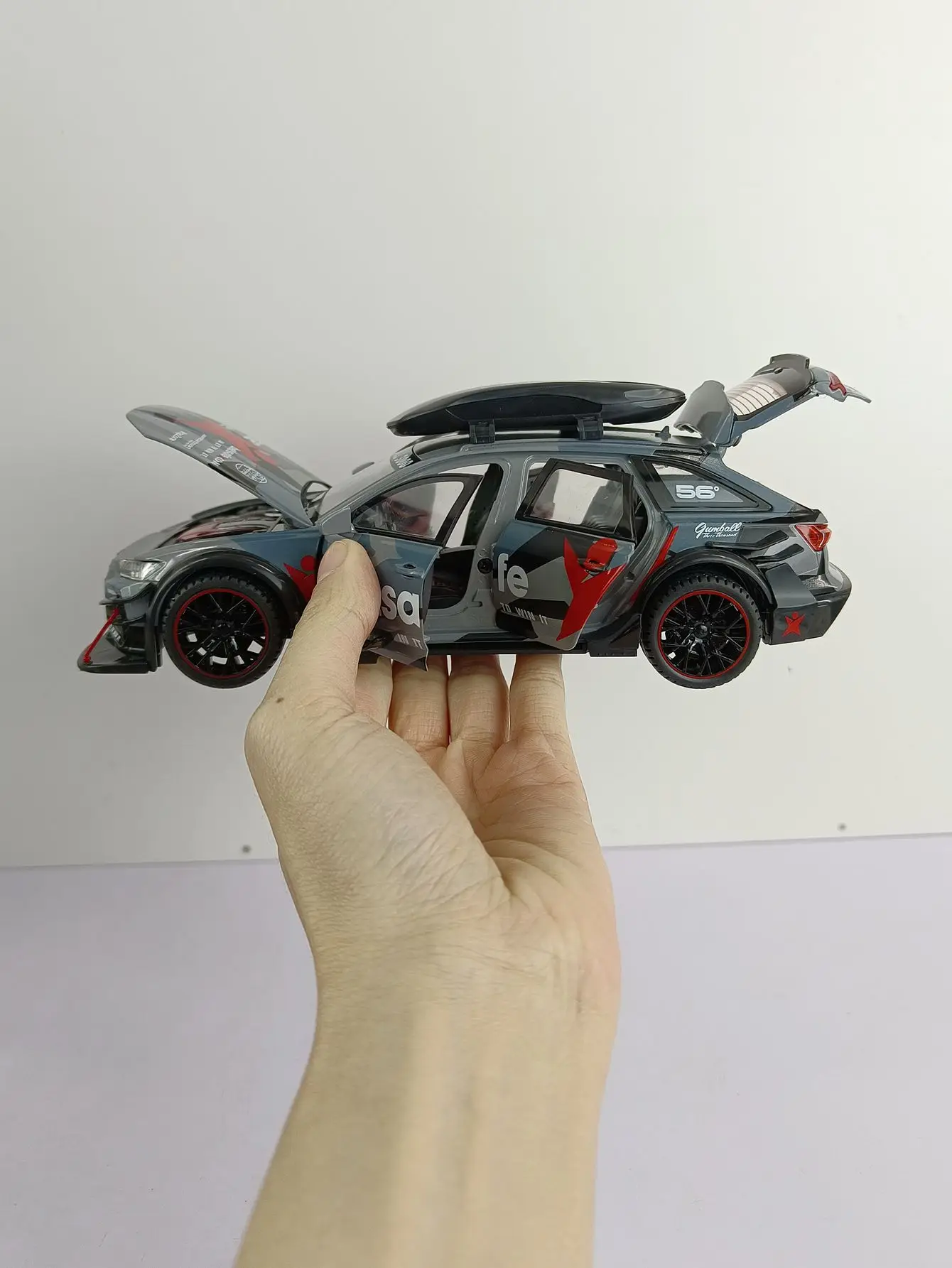 1/24 Scale RS6 Modified Vehicle with Lights 6 1/24 Scale RS6 Modified Vehicle with Lights - Image 6