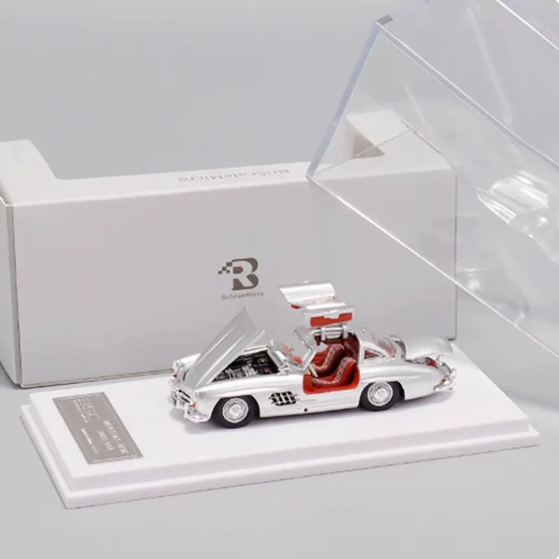1:64 Scale Mercedes-Benz 300SL W198 Model 6 1:64 Scale Mercedes-Benz 300SL W198 Model - Image 6