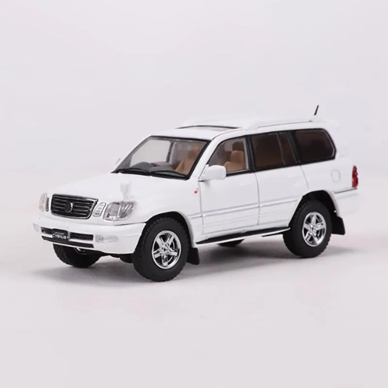 1:64 Scale Land Cruiser Cygnus Diecast Model Set 2 1:64 Scale Land Cruiser Cygnus Diecast Model Set - Image 2