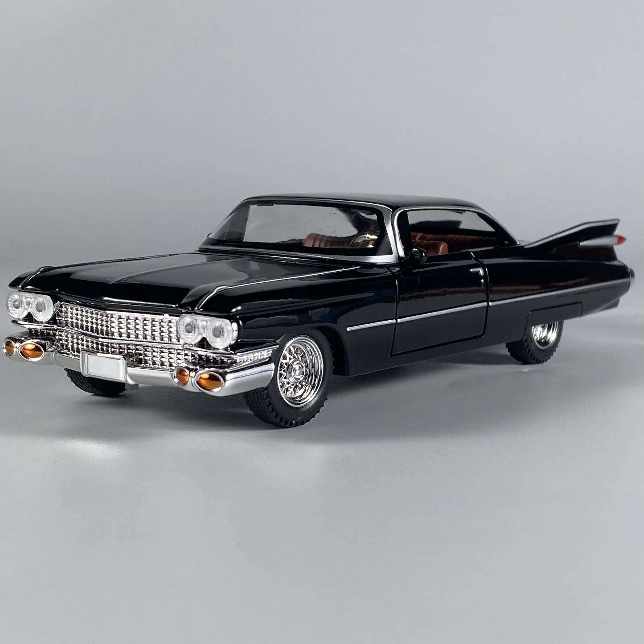 1:24 Scale Cadillac Eldorado Biarritz Model 7 1:24 Scale Cadillac Eldorado Biarritz Model - Image 7