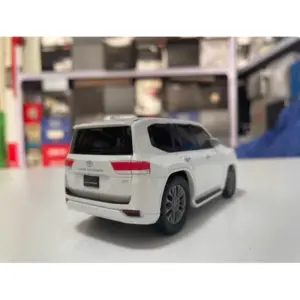 Land Cruiser LC300 1/43 Scale Model 7 S9a80c05a967947f6bf578c793bd6d248c