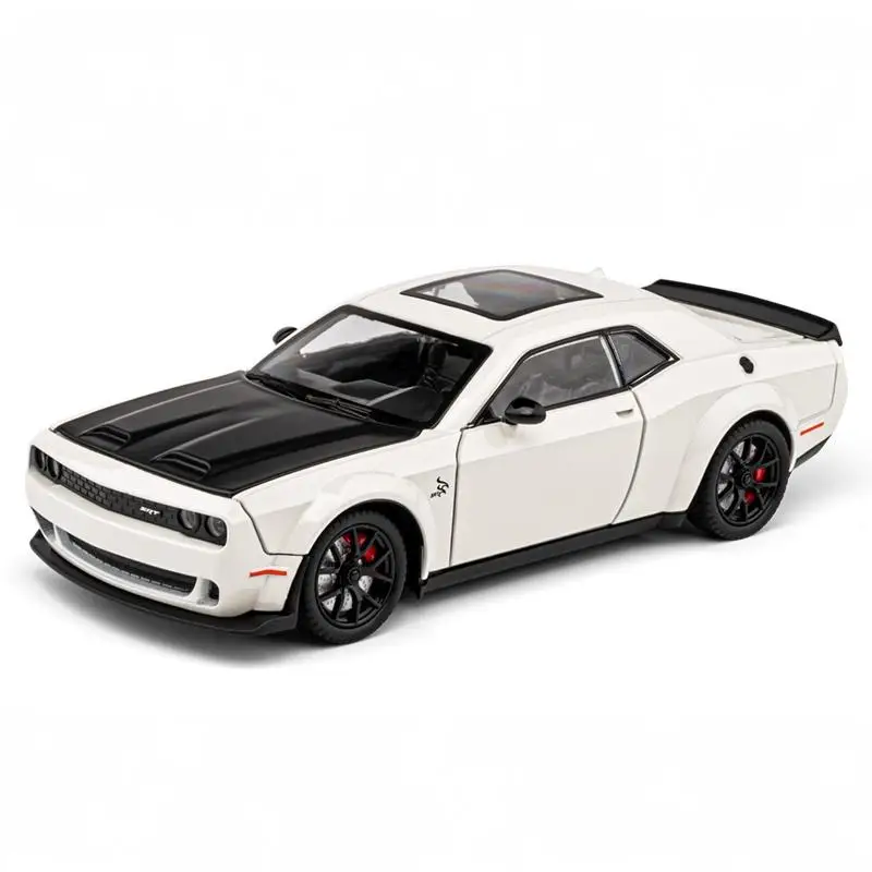 1:24 Scale Dodge Challenger SRT Hellcat Diecast 27 1:24 Scale Dodge Challenger SRT Hellcat Diecast - Image 27