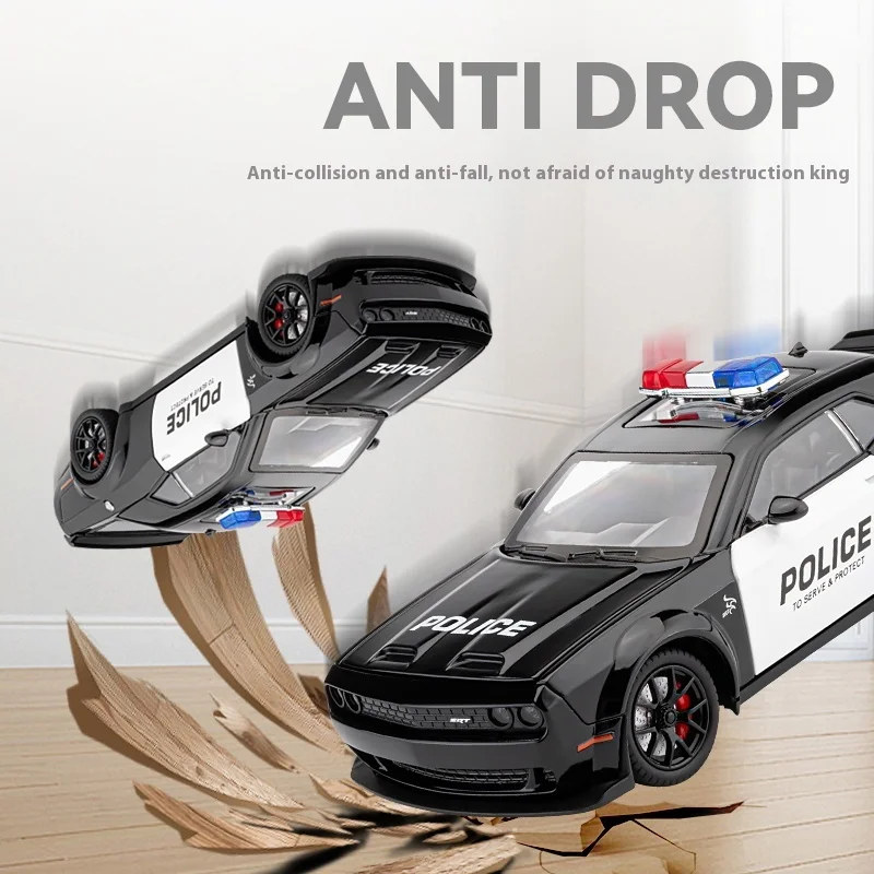 1:24 Dodge Challenger SRT Hellcat Police Model 4 1:24 Dodge Challenger SRT Hellcat Police Model - Image 4