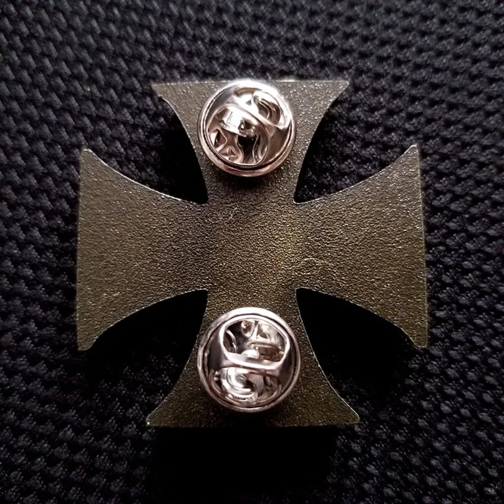 Retro Germany Brunswick Cross Brooch Pin 4 Retro Germany Brunswick Cross Brooch Pin - Image 4