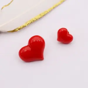 Set of 4 Red Heart-Shaped Brooches 10 Sa1828d2df0904cdd8df44814bb34d785v