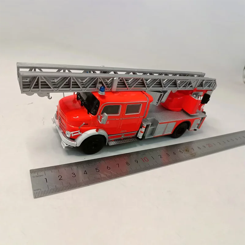 Diecast 1:43 Cloud Ladder Fire Truck Model 2 Diecast 1:43 Cloud Ladder Fire Truck Model - Image 2