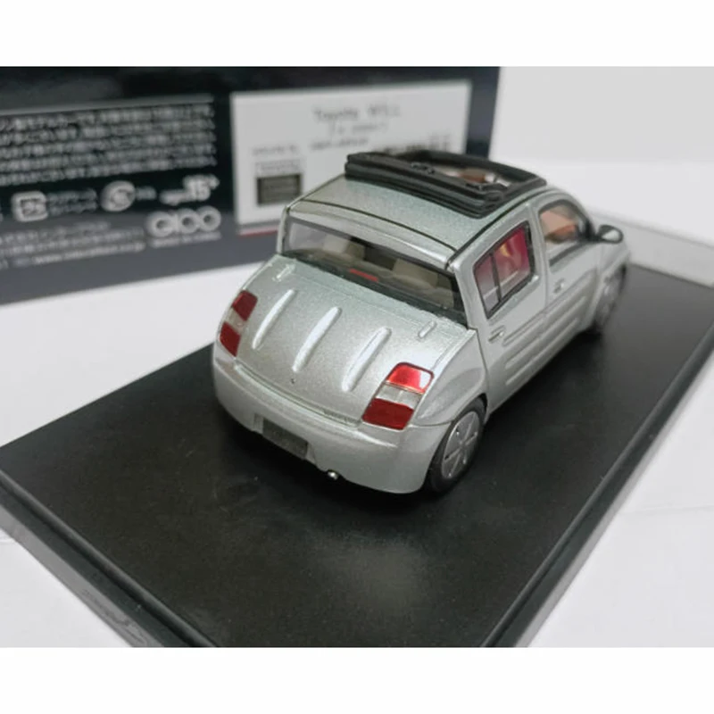 Will Vi 2000 1/43 Scale Model Car 2 Will Vi 2000 1/43 Scale Model Car - Image 2