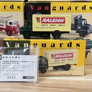 Ford Thames Trader Van Diecast Model 1:64 Scale 35 Sa5047a5617a64d5f8b9d9d5d8394b242U