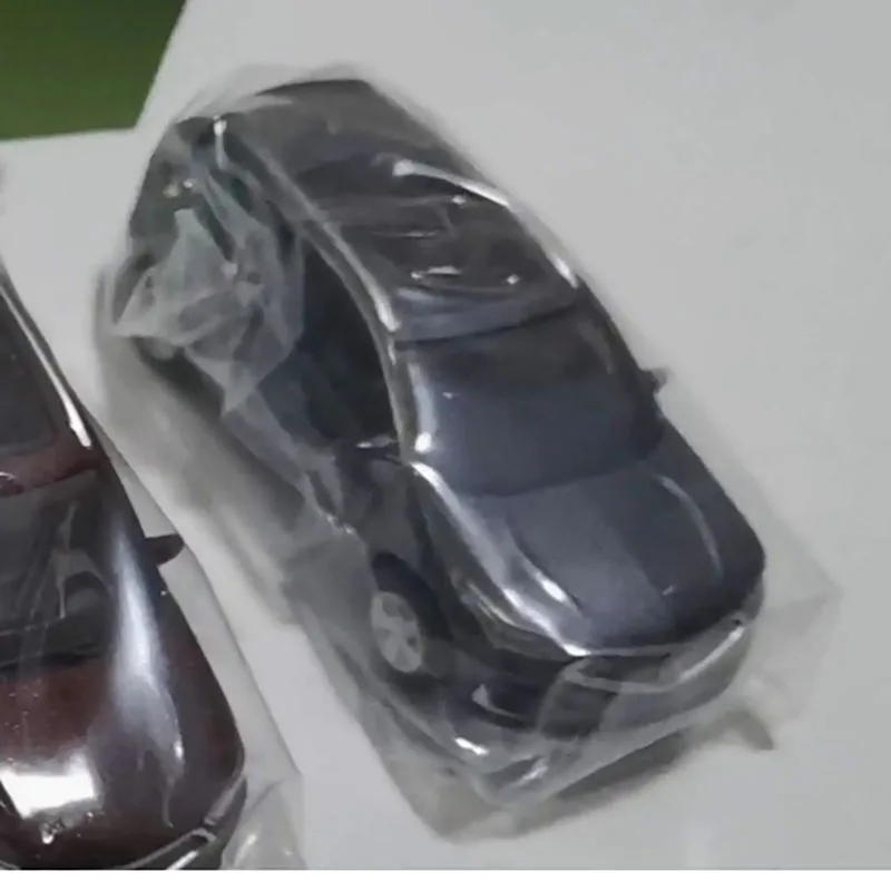 Acura RDX 1:64 Scale Diecast Model Set 4 Acura RDX 1:64 Scale Diecast Model Set - Image 4