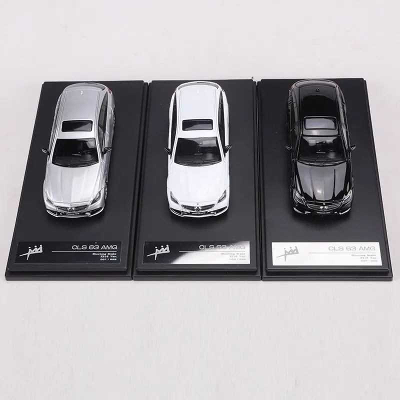 1:64 CLS63 Shooting Brake Diecast Model Car 2 1:64 CLS63 Shooting Brake Diecast Model Car - Image 2
