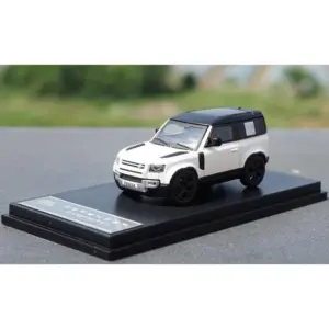 Diecast 1:64 Scale Defender 90 Model 16 Sa7d67ead12334e5f980f02f8d227f6f1y