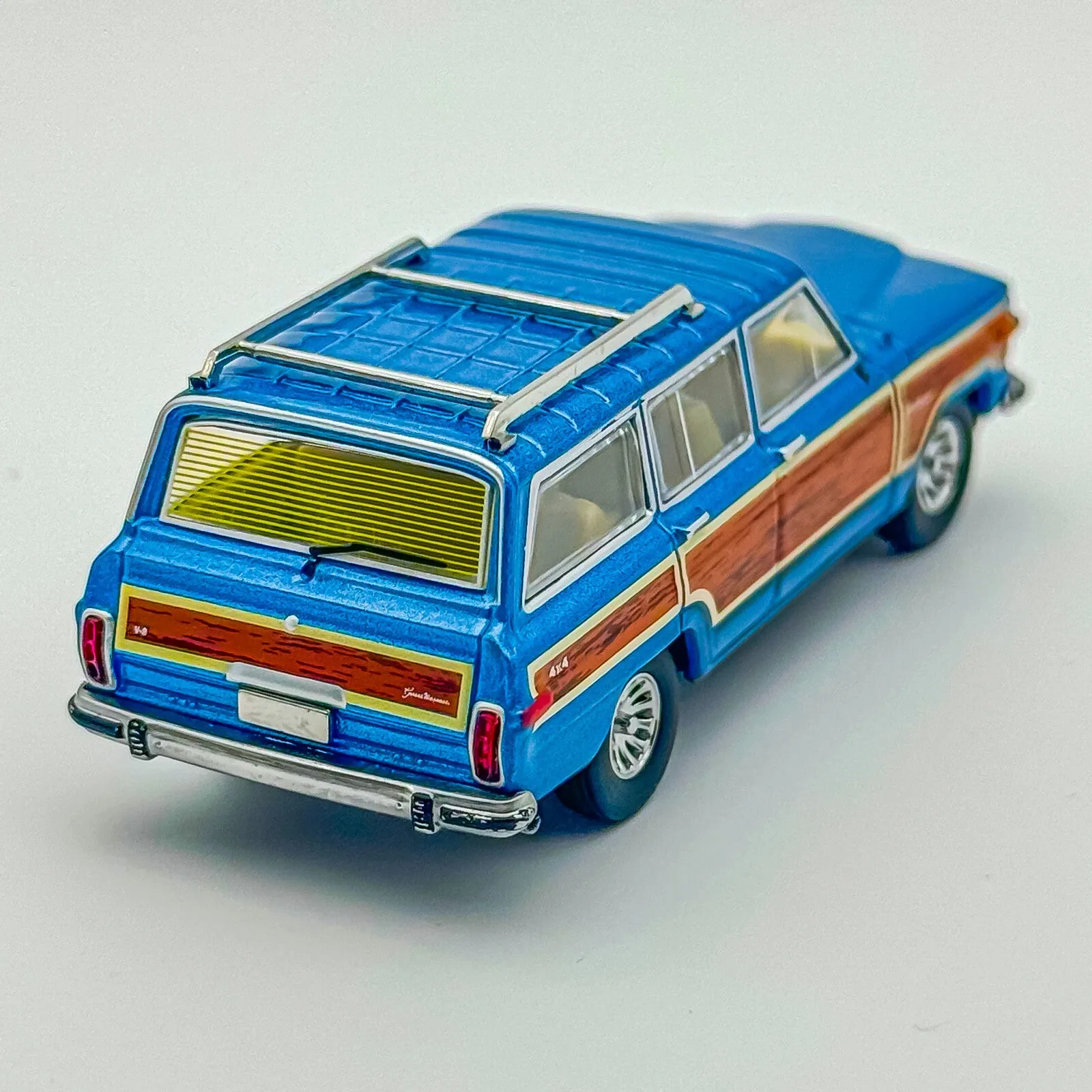 Jeep Wagoneer 1/64 Scale Diecast Model Car 3 Jeep Wagoneer 1/64 Scale Diecast Model Car - Image 3