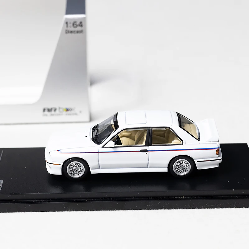 BMW M3 E30 Diecast Model 1:64 Scale 3 BMW M3 E30 Diecast Model 1:64 Scale - Image 3