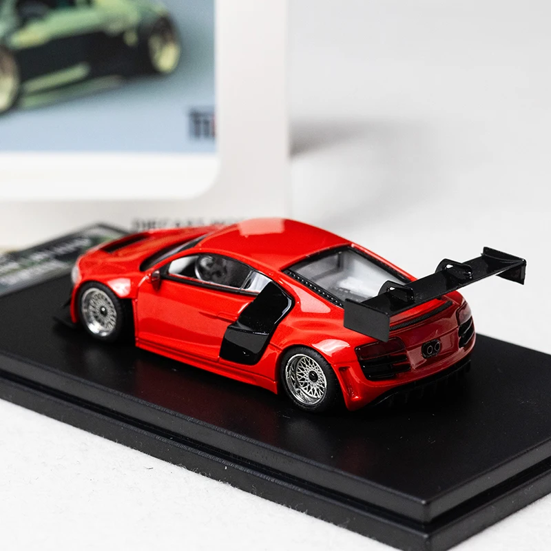 1:64 R8 LMS Ultra Racing Diecast Model Set 4 1:64 R8 LMS Ultra Racing Diecast Model Set - Image 4