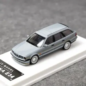 JY 1:64 E34 Touring Alpina Diecast Model Car 14 Sad018d9c31b541c1a50f8ffdb2e00b93o