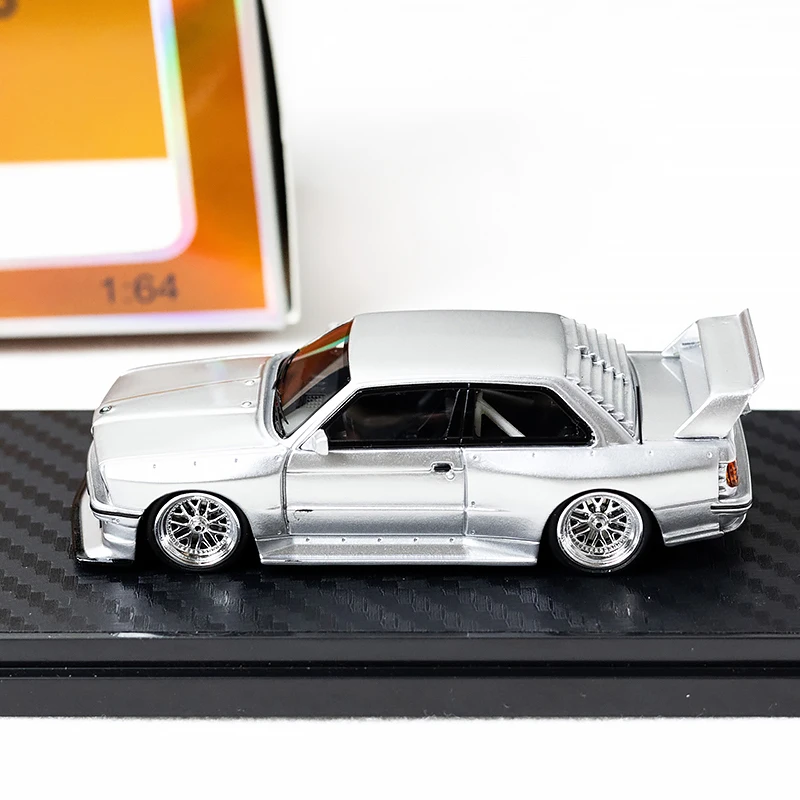 1:64 Scale Modified Wide-Body Car Model Set 4 1:64 Scale Modified Wide-Body Car Model Set - Image 4