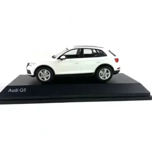 Audi Q5 1/43 Scale Diecast Model Black 8 Sb2460f10cc354dba981de6a295bc5aefz