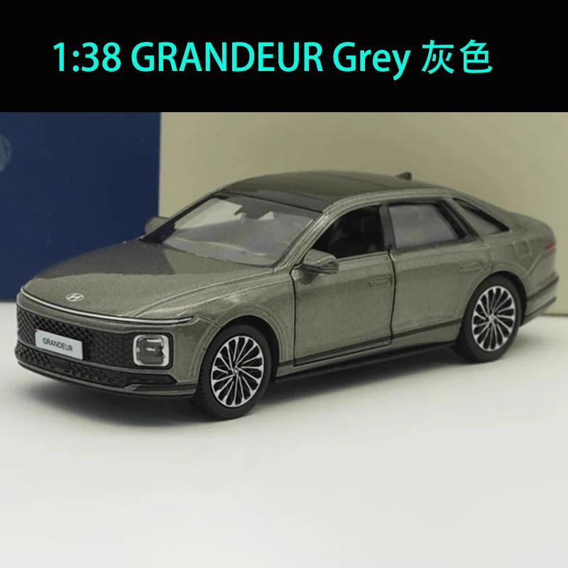GRANDEUR 1:38 Alloy Rebound Car Model 9 GRANDEUR 1:38 Alloy Rebound Car Model - Image 9
