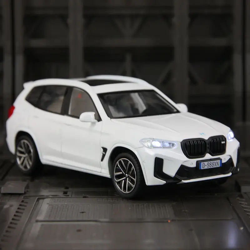 1:32 Scale Bright Blue Diecast Off-Road Vehicle 5 1:32 Scale Bright Blue Diecast Off-Road Vehicle - Image 5