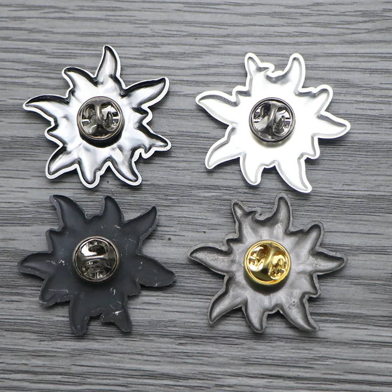 Retro Style Edelweiss Badge Pin 3.6 cm 4 Retro Style Edelweiss Badge Pin 3.6 cm - Image 4