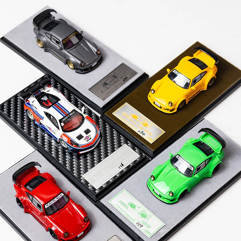 QI DIAN 1:64 RWB 930 458 Diecast Model 2 QI DIAN 1:64 RWB 930 458 Diecast Model - Image 2