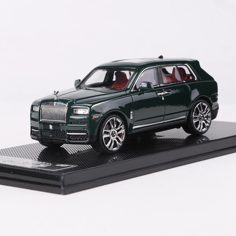 Rolls Royce Cullinan 1:64 Scale Diecast Model 7 Rolls Royce Cullinan 1:64 Scale Diecast Model - Image 7