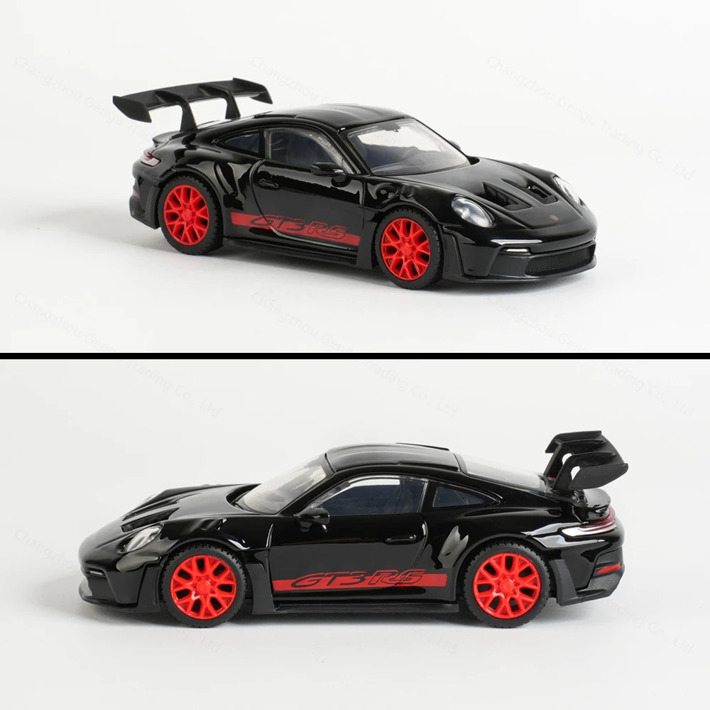 Bburago 1:43 Porsche 911 GT3 RS Model 5 Bburago 1:43 Porsche 911 GT3 RS Model - Image 5