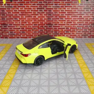 1/32 Scale BMW M4 G82 Diecast Model Car 12 Sc468e35bbca9400aa82d303848b32bf9j