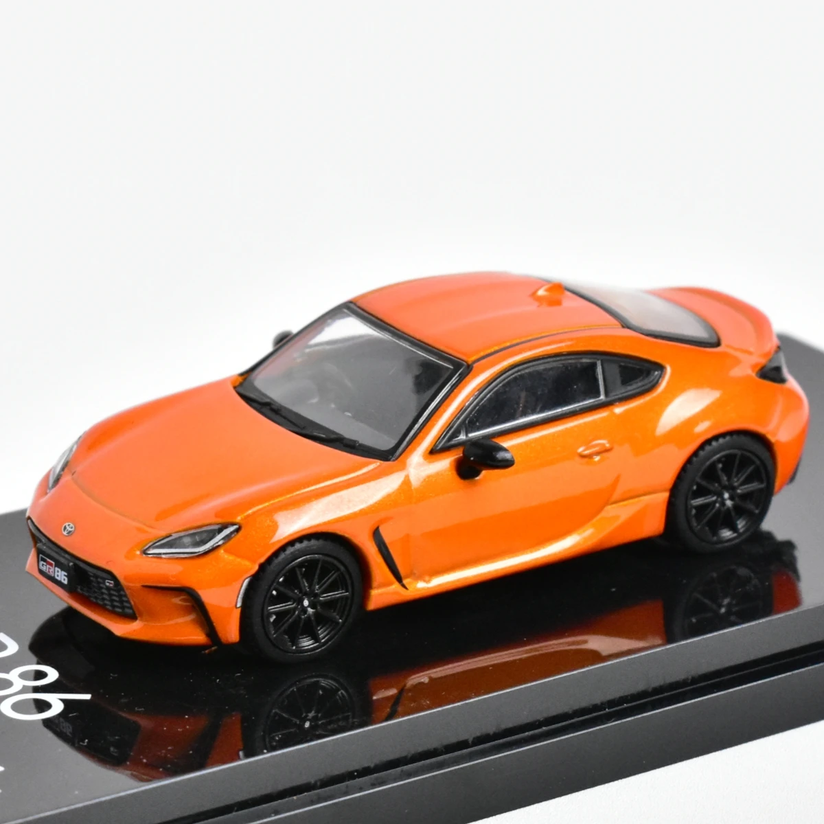 Hobby JAPAN 1:64 GR86 RZ Diecast Car Set 8 Hobby JAPAN 1:64 GR86 RZ Diecast Car Set - Image 8