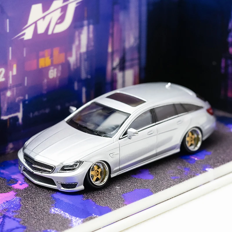 Mercedes-Benz CLS63 1:64 Diecast Model Car 12 Mercedes-Benz CLS63 1:64 Diecast Model Car - Image 12