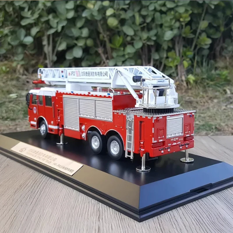 Shenyang Jietong JP32 Diecast Fire Truck Model 3 Shenyang Jietong JP32 Diecast Fire Truck Model - Image 3