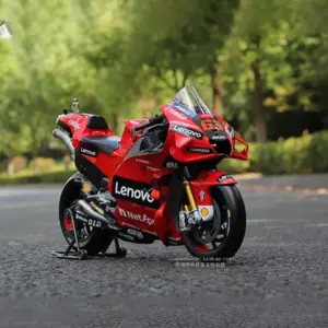 Vibrant 1:6 Scale Ducati Motorcycle Model 10 Sd0eaf029fe374de081de63d654471a50J