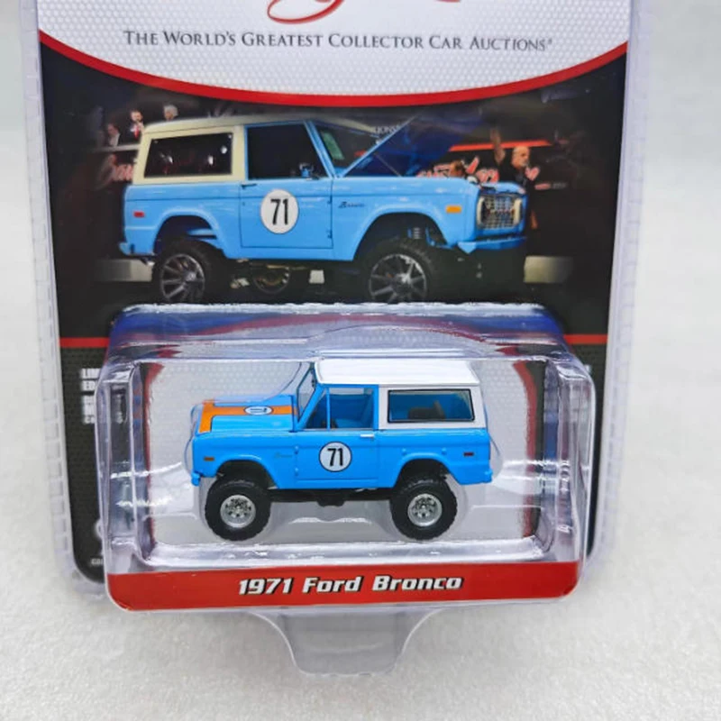 1:64 Scale Diecast 1971 Ford Bronco Model 3 1:64 Scale Diecast 1971 Ford Bronco Model - Image 3