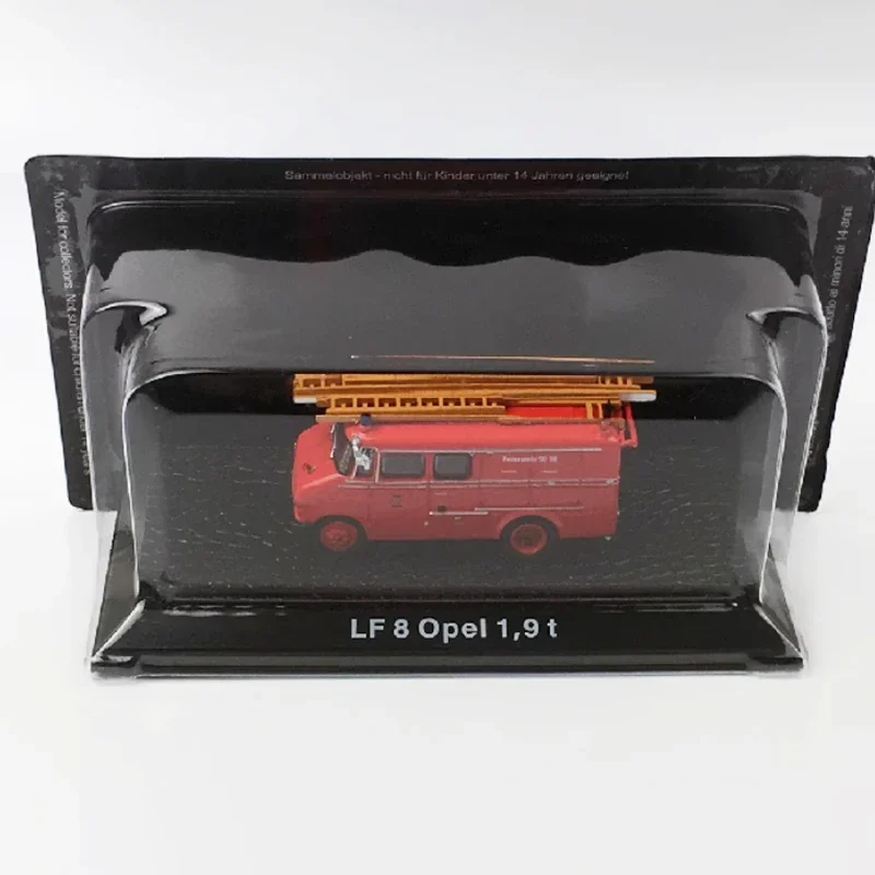 1:72 Scale LF 8 Opel Fire Truck Model 2 1:72 Scale LF 8 Opel Fire Truck Model - Image 2