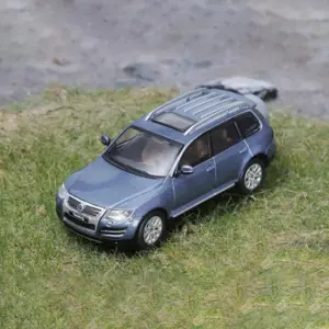 1:64 Diecast Volkswagen Touareg Model Gold Finish 13 Sd64bb3c391c04f53ab5b332ef724bdc6C