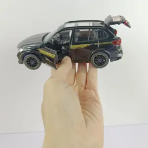 1:32 Scale BMW X5M Diecast Model Car 11 Sd7a79a1d1d544cc3ad7ea14180f73074i
