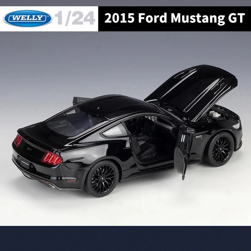 1:24 Mustang GT Diecast Model in Black Finish 4 1:24 Mustang GT Diecast Model in Black Finish - Image 4
