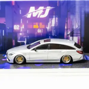 Mercedes-Benz CLS63 1:64 Diecast Model Car 18 Sdbe34d3b62fc4e68b851f159fe824c14H