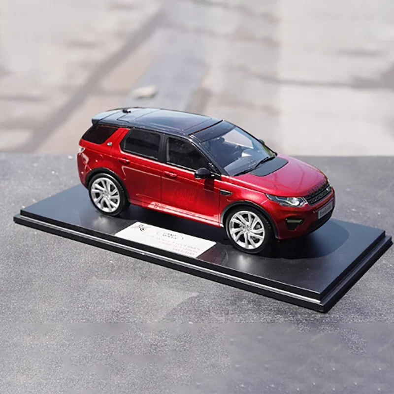 Discovery Freelander SUV Model 1:18 Scale Red 5 Discovery Freelander SUV Model 1:18 Scale Red - Image 5