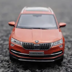 SKODA KAROQ 1:18 Scale Diecast Model Car 8 Se03bb1d332be47c0b556b4c1684ace00C