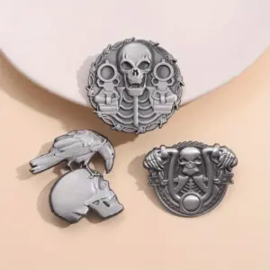 Dark Punk Skull Brooch in Three Designs 11 Se0b090e6cffb43aaaf6c51b77ef7dba9P