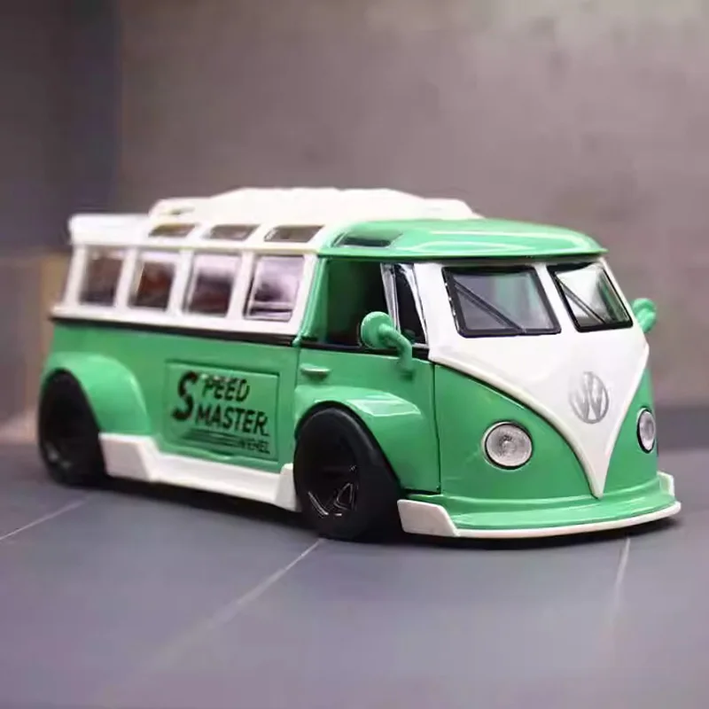 Volkswagen Bus T1 1:32 Scale Diecast Model 6 Volkswagen Bus T1 1:32 Scale Diecast Model - Image 6