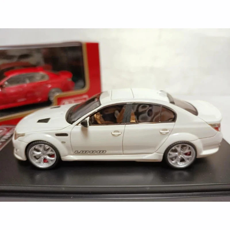 MK 1/43 E31 760Li Lumma CLR 500RS Model Car 5 MK 1/43 E31 760Li Lumma CLR 500RS Model Car - Image 5