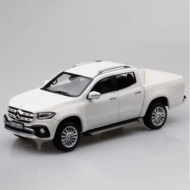 Norev 1:18 Scale Pickup X-Klass Model 4 Norev 1:18 Scale Pickup X-Klass Model - Image 4