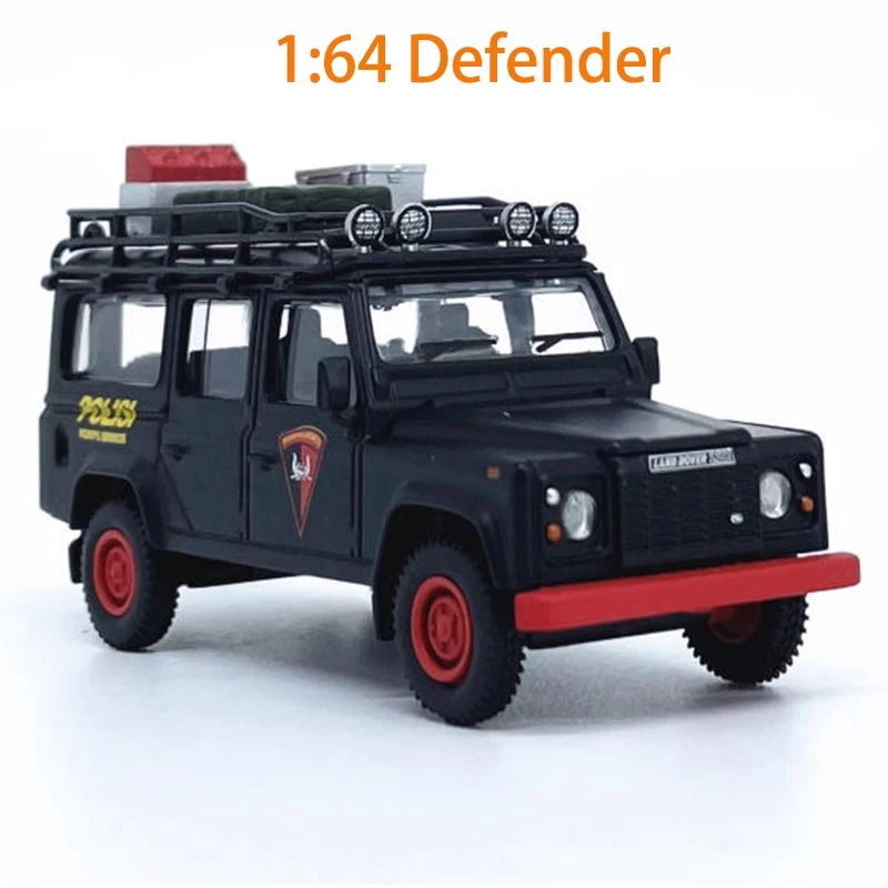 Diecast 1:64 Defender 110 Police Model 7 Diecast 1:64 Defender 110 Police Model - Image 7