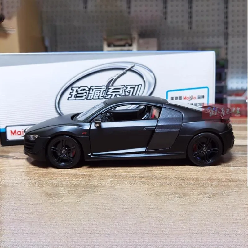 Maisto 1:18 Audi R8 GT Matte Black Model 2 Maisto 1:18 Audi R8 GT Matte Black Model - Image 2