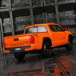 Maisto 1:27 Toyota Tacoma TRD PRO Diecast Model 14 Sea55f90ce50c4a9a9052657f1758366dU