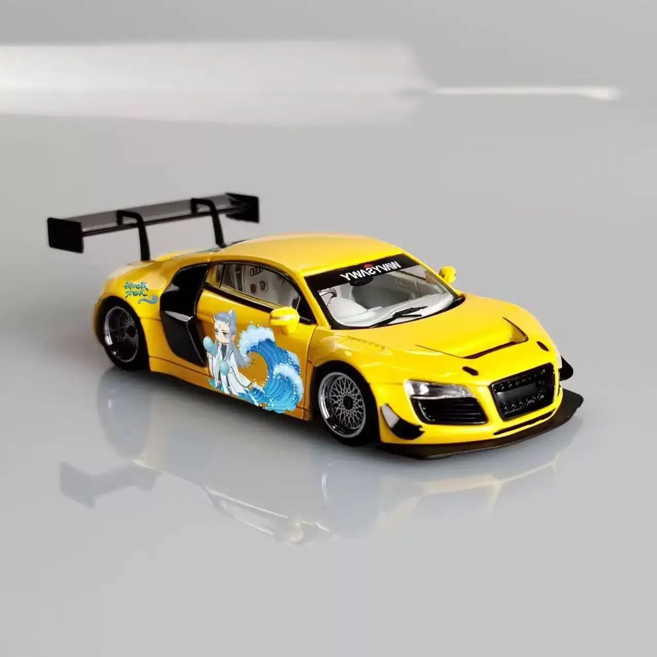 1:64 R8 LMS Ultra Racing Diecast Model Set 9 1:64 R8 LMS Ultra Racing Diecast Model Set - Image 9