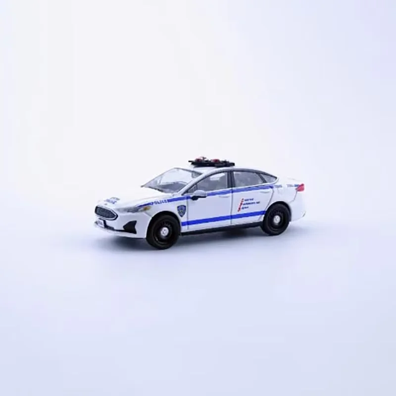 Diecast Ford Mondeo Police Model 1:64 Scale 7 Diecast Ford Mondeo Police Model 1:64 Scale - Image 7