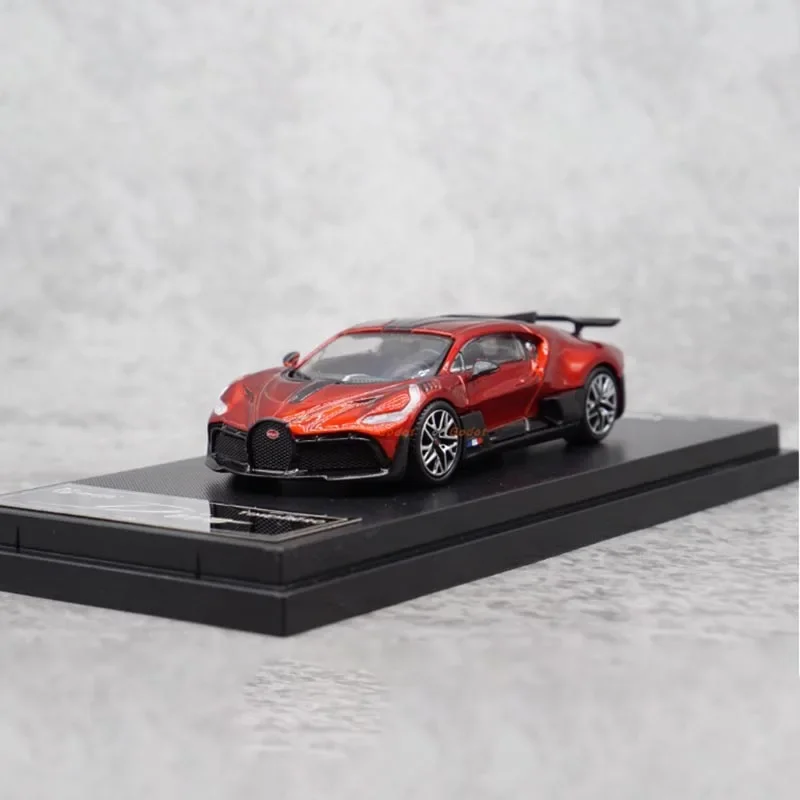 TM 1:64 DIVO Diecast Model Car Collectible 4 TM 1:64 DIVO Diecast Model Car Collectible - Image 4